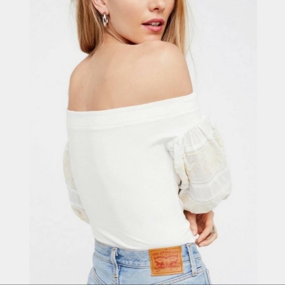 Free People Off The Shoulder Lace Sleeve Top - Picture 2 of 8